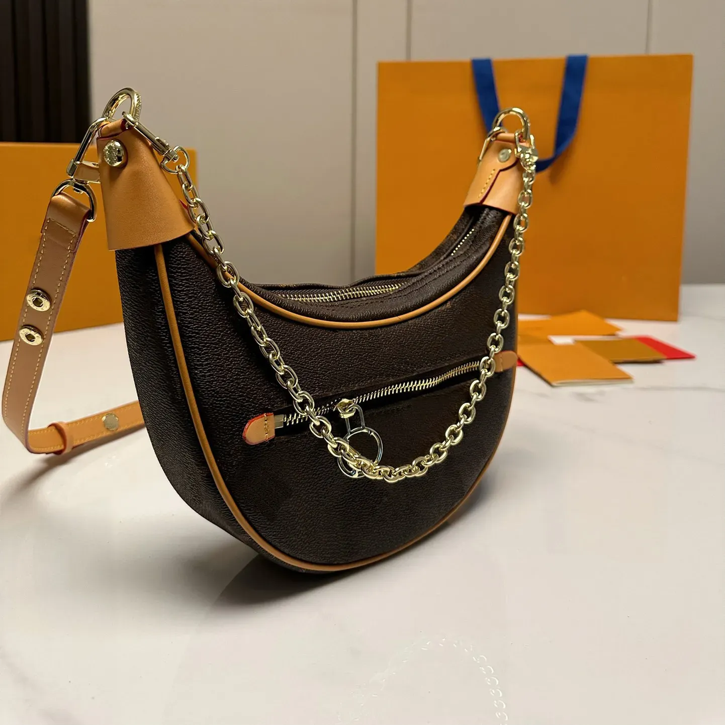 DHgate.com:Loop Crescent Shoulder Bag: Pebbled PU Leather