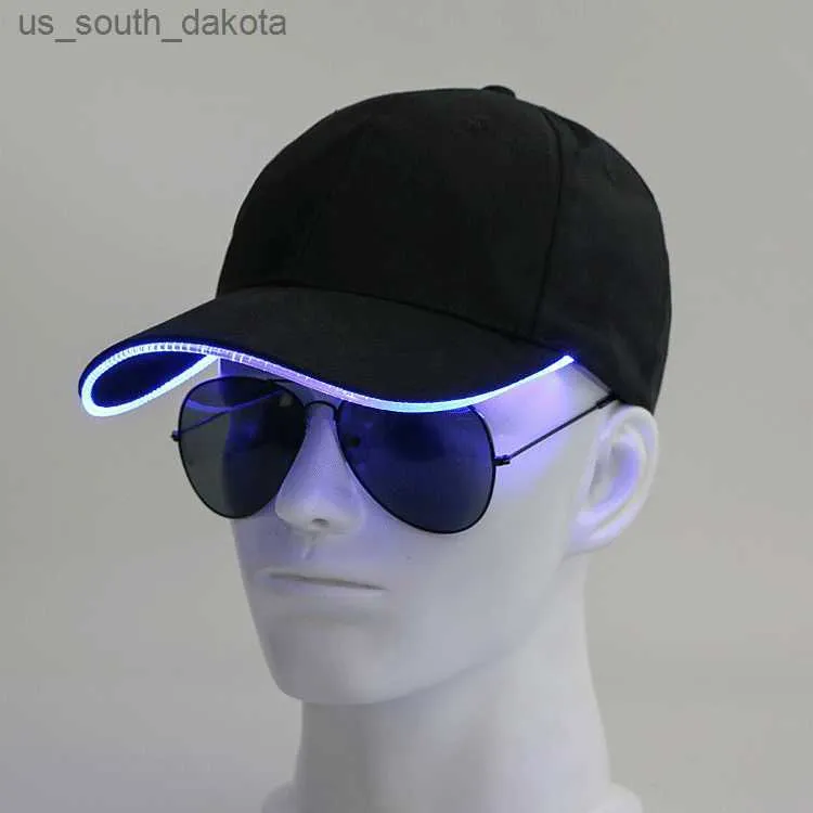 ボールキャップ新しいLEDライトアップ野球帽を輝く女性用男性の夜走りキャップL230523のための調整可能な太陽の帽子
