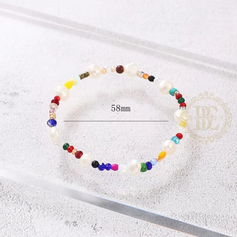 Strand One Fashion Jewelry Armband aus Süßwasserperlen und Kristallglas mit elastischer Kordel – 58 mm (BE48)