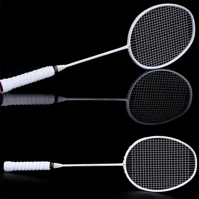  P&F PRODUCTS Raqueta de bádminton Fibra de carbono Tipo de  resistencia ofensiva personalizada Luz de disparo único Principiante  Competencia de entrenamiento para hombres y mujeres : Deportes y  Actividades al Aire