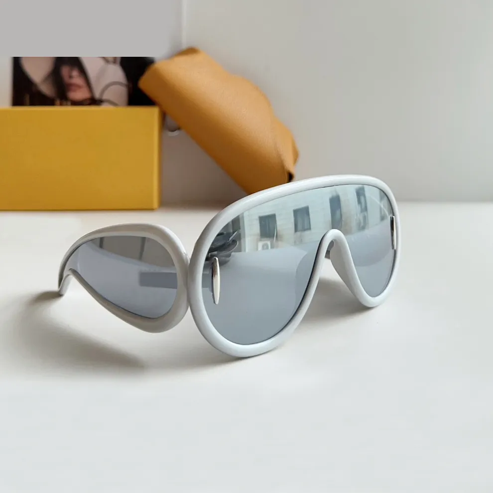 Mens sunglasses silver mirror lens hot sale