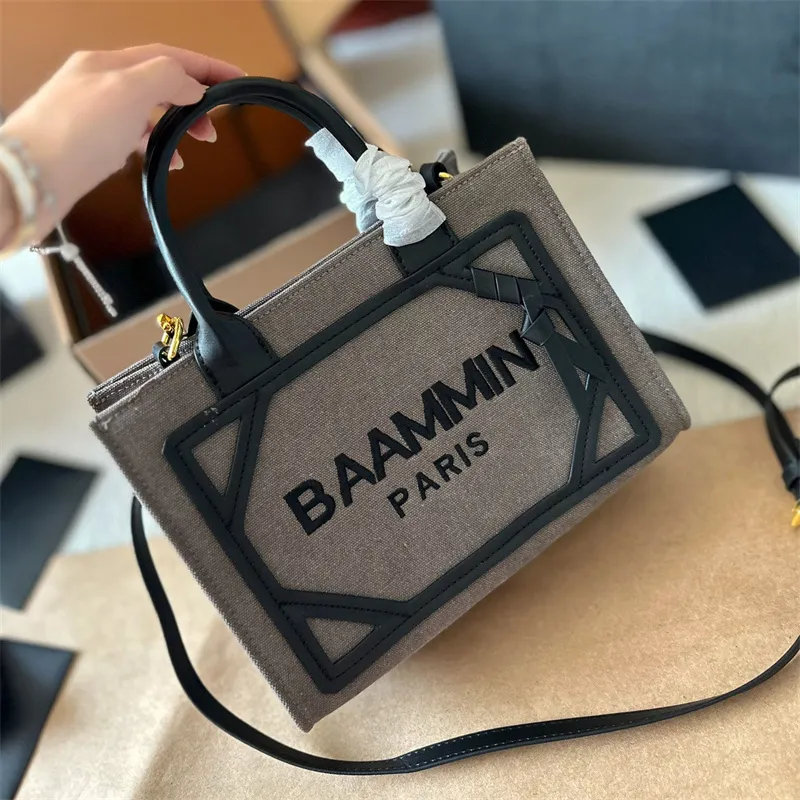 Mid size purse clearance
