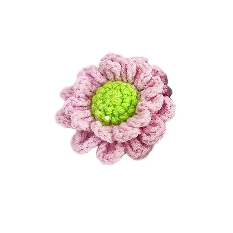 Tricoté à la main en laine fleur broche broches pour femmes Crochet Corsage costume épinglettes élégant manteau pull Badge bijoux accessoires