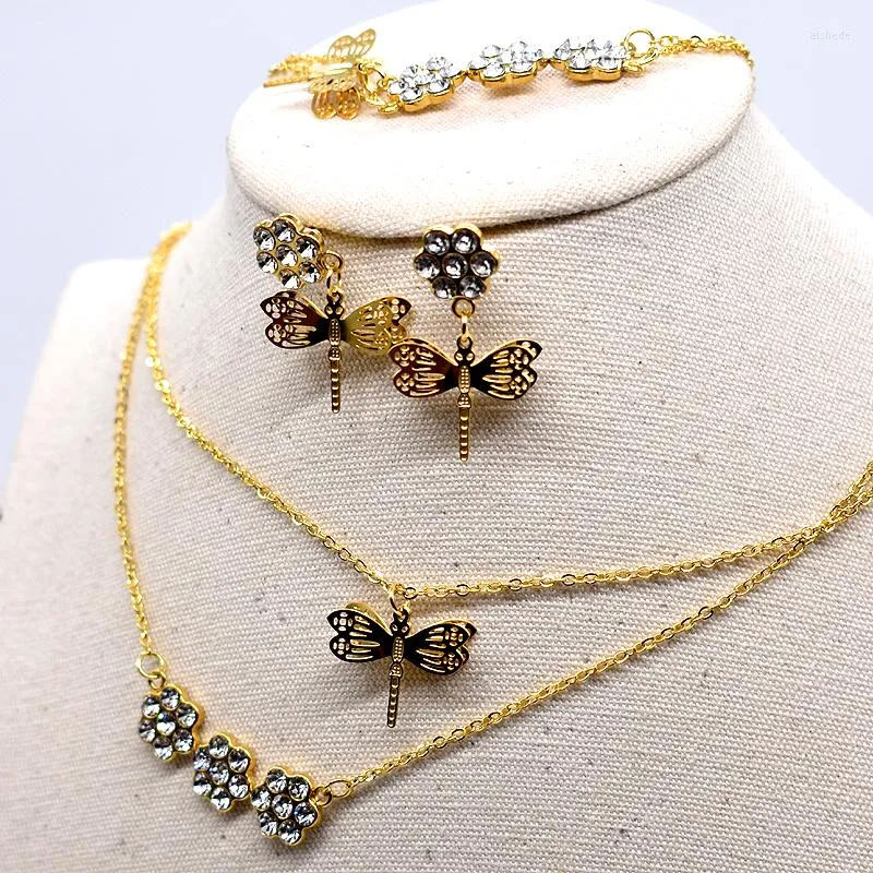 Brincos de colar Conjunto de jóias de amumiu conjuntos de jóias Butterfly Antecedável pulseira de aço inoxidável/brinco/colar Rhinestone Fashion Acessório KTZ041
