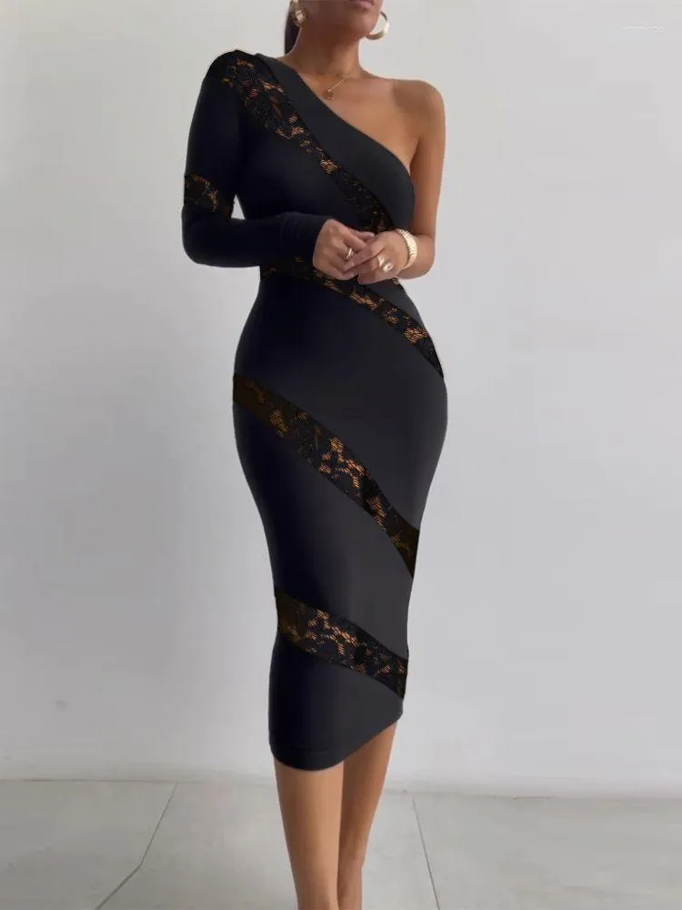 Casual klänningar mode kvinnor sexig svart se genom smal fit klänning dagligen slitage långärmad kontrast spets en axel kroppskong