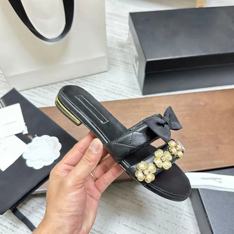 Party sandals low hot sale heel