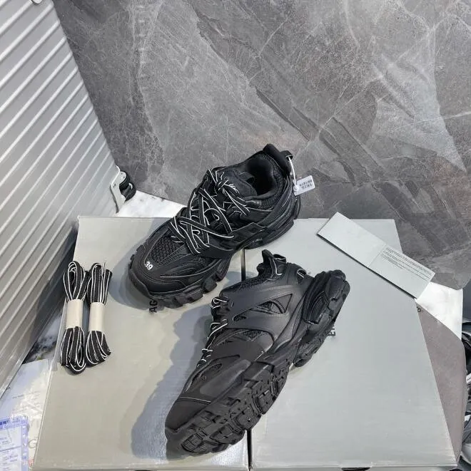 Sneakers marque de luxe hot sale
