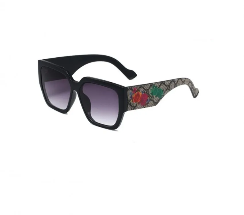 Designer Unisex Trendy Sunglasses 2022 1025 Fashion Glasses With