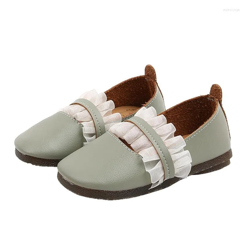 Zapatos planos de cuero para niñas 2023 primavera otoño coreano dulce encaje princesa antideslizante suela blanda moda única E498