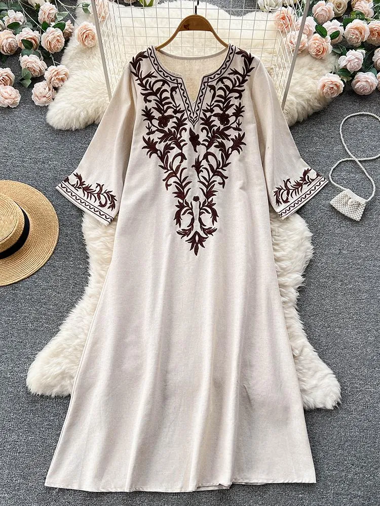 Vintage Western Embroidered Midi Dress With Sleeves For Women