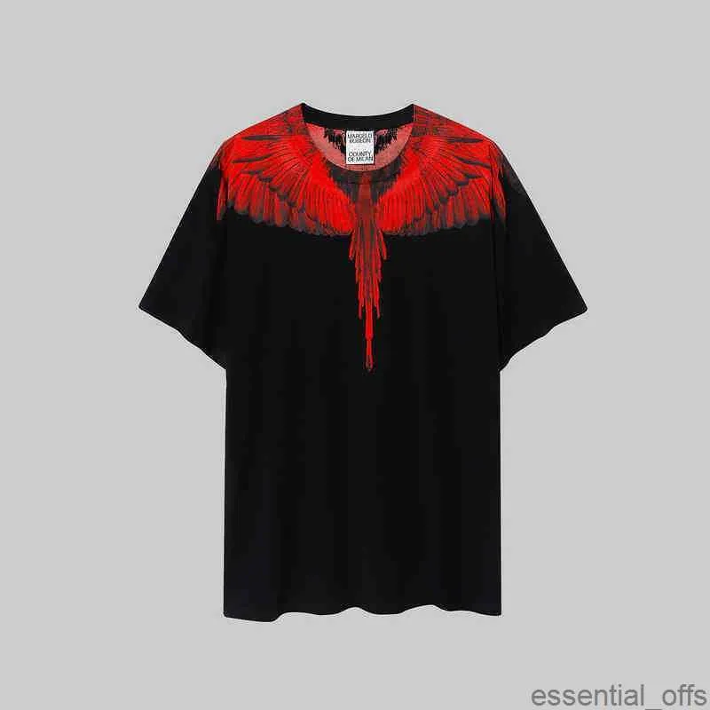 MB Red Feather Wings Print Summer 2022 T-shirt z krótkim rękawem