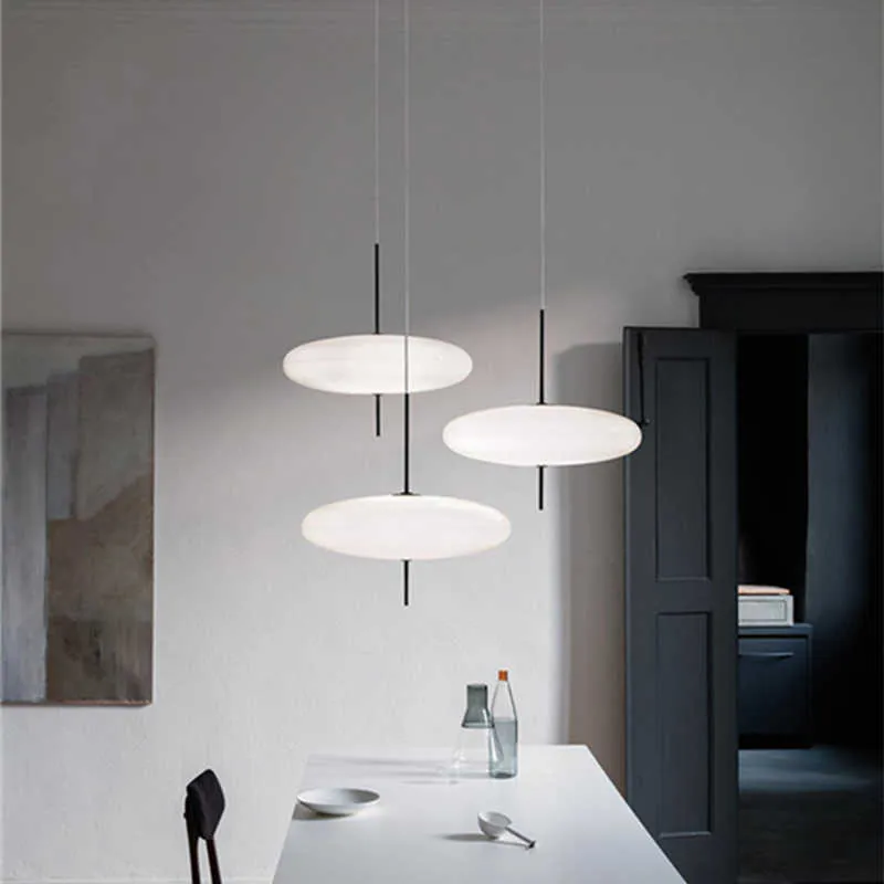 ペンダントランプイタリアデザイナーモデル2065 LEDアクリルペンダント