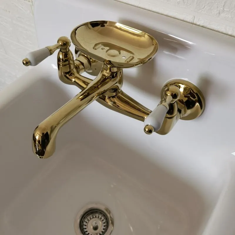 Bathroom Sink Faucets Retro Brass Faucet Wall Mounted Wash Basin High Quality Hand Two Holes Cold Water Washbowl Tap