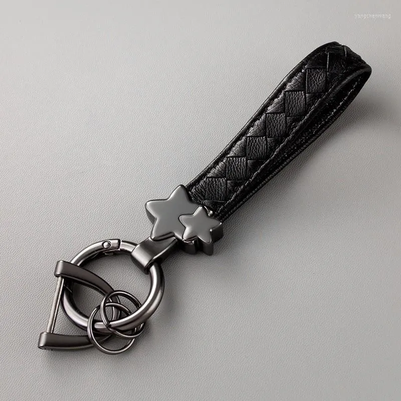 Nyckelringar Handgjorda lädermetallstjärna Keychain Keyring Diy Bag Charm Handväska Pendant smycken Tillbehör Kvinnor Män gåva Porte Clef Online