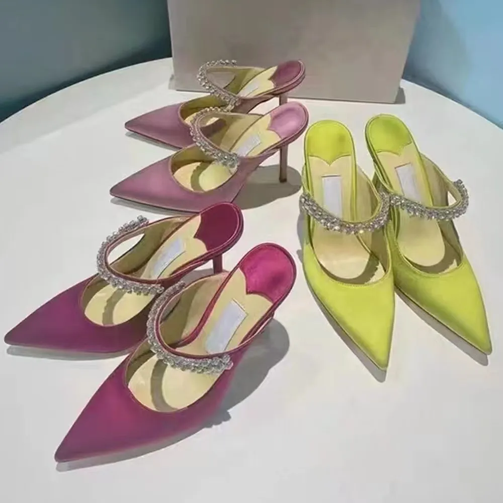 Projektantka marki Kappy Kobiety Wysokie obcasy cienki kryształowe slajdy Diamond Slajdy moda wszechstronne kapcie jedno pedałowanie sandałów Baotou