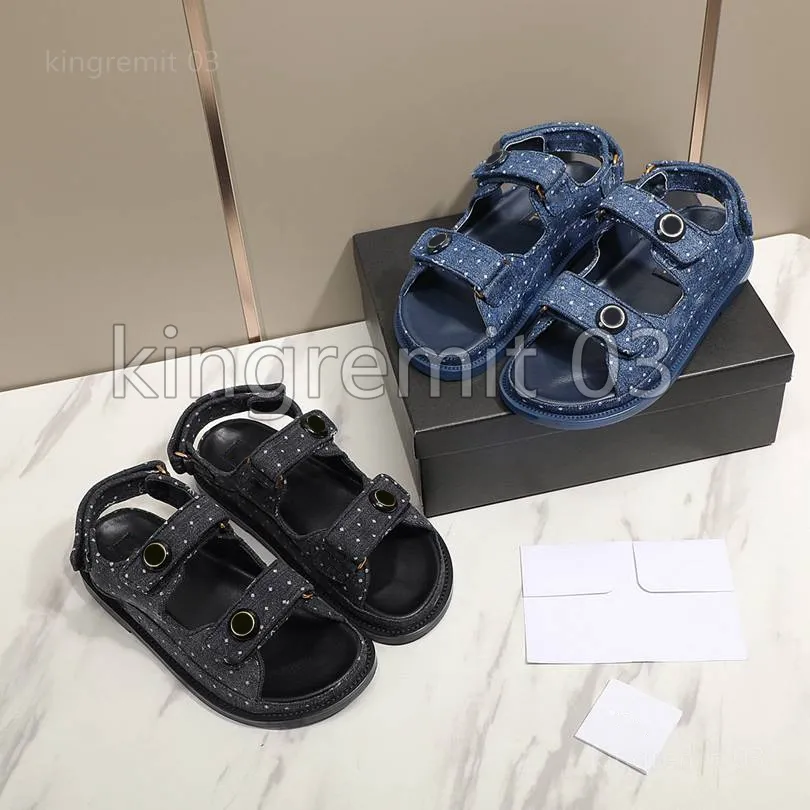 Дизайнерские сандалии DAD Sandal Printed Denim Black Sandal Разноцветные соломенные сандалии на платформе Женские сандалии на улице Летние пляжные тапочки Размер 35-40