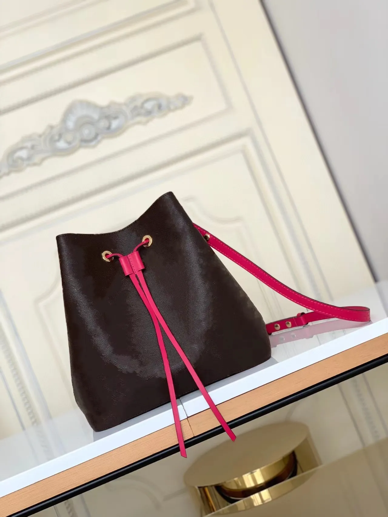 High end replica bags best sale