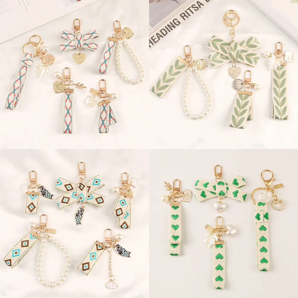 Trendy Colorful Fabric Keychain for Women Creative Bow-tie Plaid Heart Charm HandBag Purse Decor Car Keyrings Cute Jewelry Gift