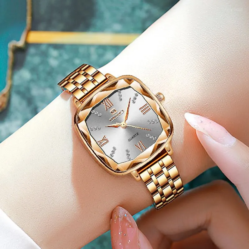 Latest wrist watch for women online