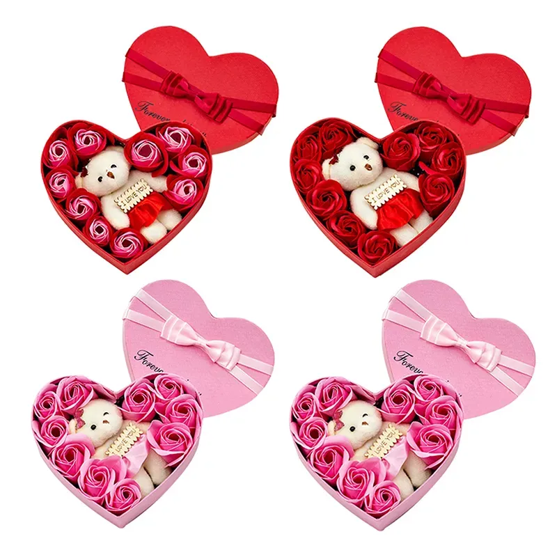 Valentijnsdag Rose Gift Box Party Favor 10 Soap Flower Bear Bouquet Wedding Decoratie Geschenken Holiday Romantische hartvormige dozen