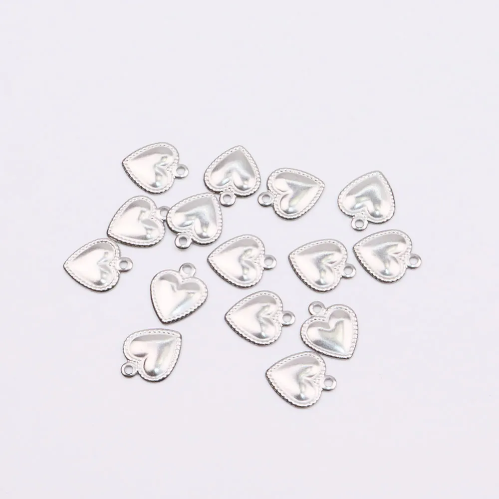 50 pcs 10mm En Acier Inoxydable Coeur Dangling Charme Femmes Fille Bijoux De Mode DIY Artisanat Antiallergique Collier Cheville Boucle D'oreille