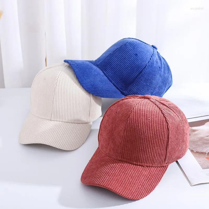 Ball Caps 100pcs Wild Solid Hatscorduroy Baseball Cap Autumn Japońskie Vintage Casual Beanie Trendy Student Regulowany szczyt