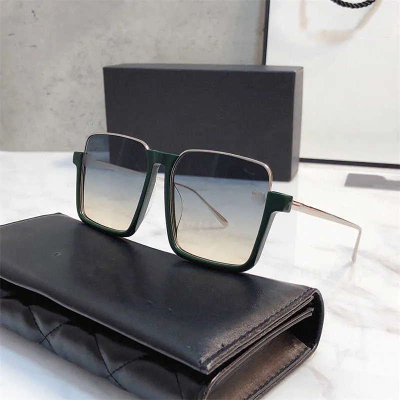 Fashion designer brand cool sunglasses luxury Super high quality double C Wu Jinyan star net red same plain plate square ch4290 tide with logo box