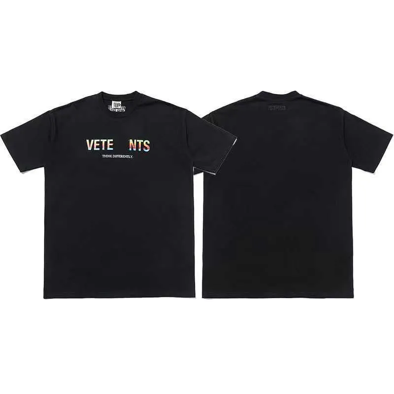 Vetements T-Shirt Männer Frau Kurzarm Big Tag Hip Hop Lose beiläufige Stickerei Vetements T-Shirts Schwarz Weiß T-Shirts Top T-Shirts su015