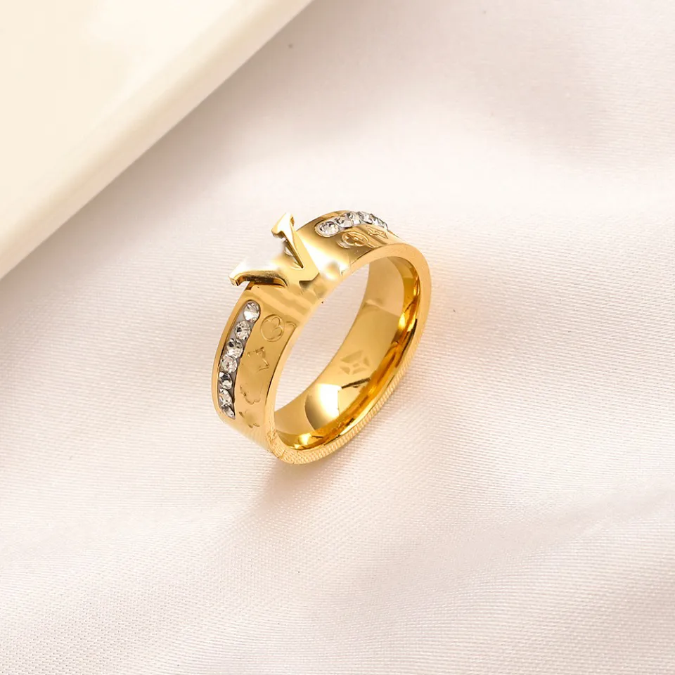 Nooit vervagen merkbrief Ring Gold vergulde roestvrijstalen bandringen modeontwerper luxe kristallen steentjes ring voor dames bruiloft sieradengeschenken maat 6 7 8 9 Nice