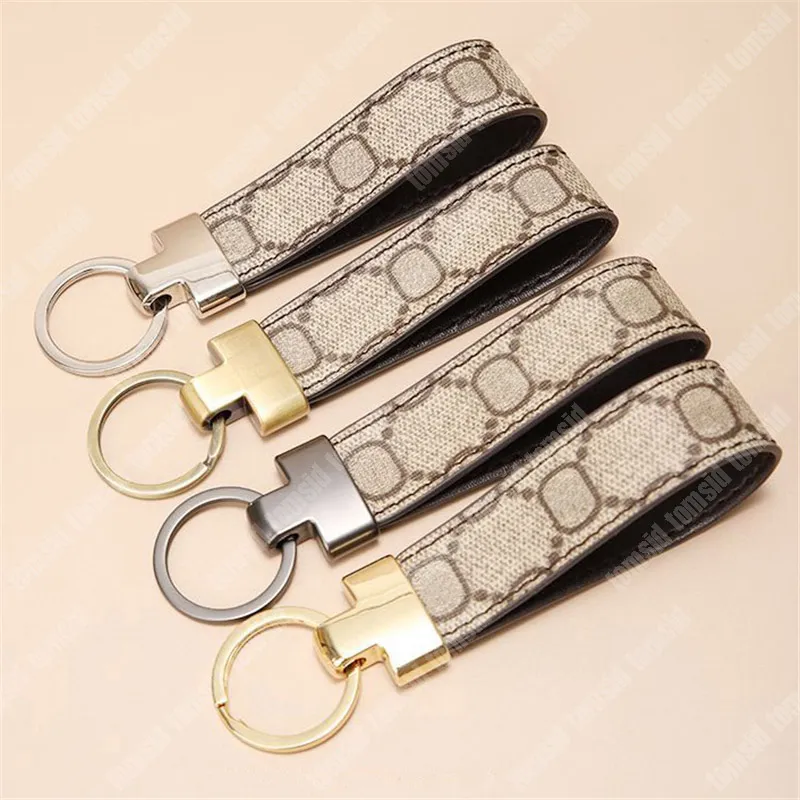 Double Letters Unisex Designer Keychains Mens Luxury Key Chain Fashion Keyring Stainless Steel Key Ring Woman Bag Pendant Key Holder