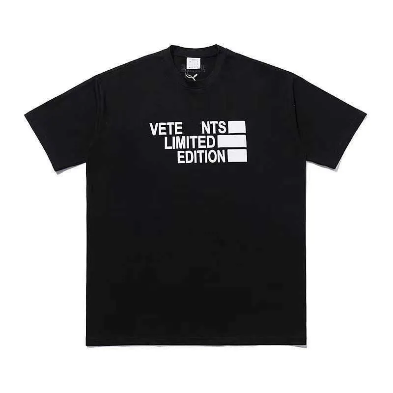 Vetements T Shirt Men Woman Shime Sleeve Big Tag Hip Hop Roose Castary Embroidery Vetements TEES Black White TシャツトップTEES SU012