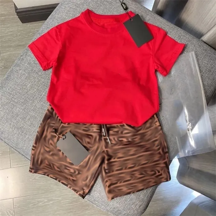 Luxe ontwerper FFF-kleding Sets Kids T-Shirt Red Monogrammed Shortst Fashion British Fashion Brand Summer Childrens Treasures and Girls Cotton Tweed-Piece AAA