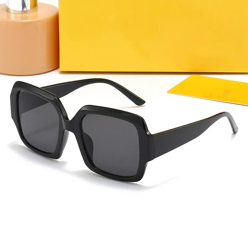 Designer de mode lunettes de soleil plage lunettes de soleil pour homme femme conduite lunettes Adumbral 6 couleurs en option bonne qualité avec étuis et boîte