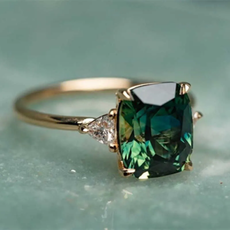 Band Rings Elegant Square Emerald Ring for Women Fashion Gold Color Inlaid Green Zircon Wedding Rings Bridal Engagement Jewelry AA230529
