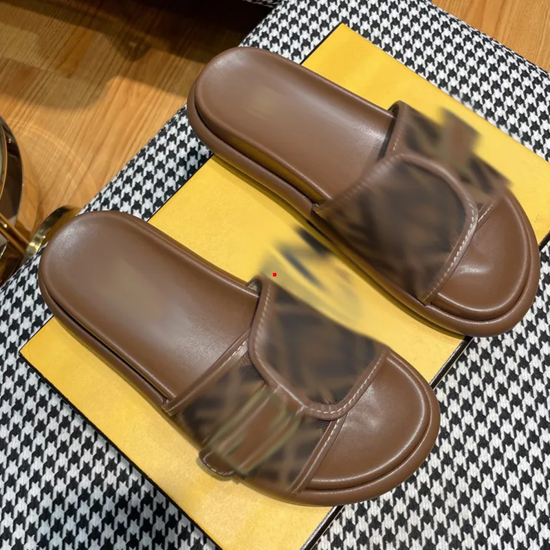 2023 Moda damskie Kapcie mody Sandały Sandały Haftowe Letnie haftowe designerskie slajdy Platformy Sandles Buty dla kobiety panie białe czarne z pudełkiem -147