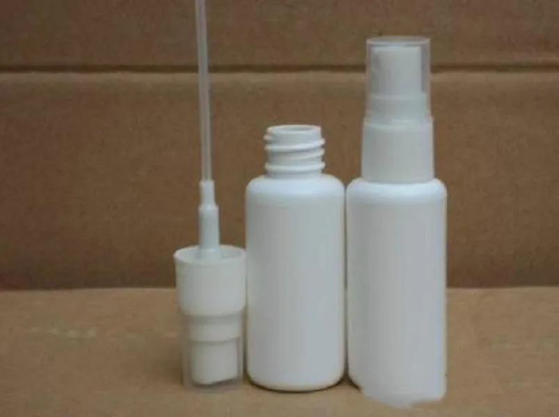 Flacone spray in plastica da 30 ml Nuovo flacone spray per nebulizzatore utilizzato per spruzzare la maggior parte dei liquidi all'ingrosso