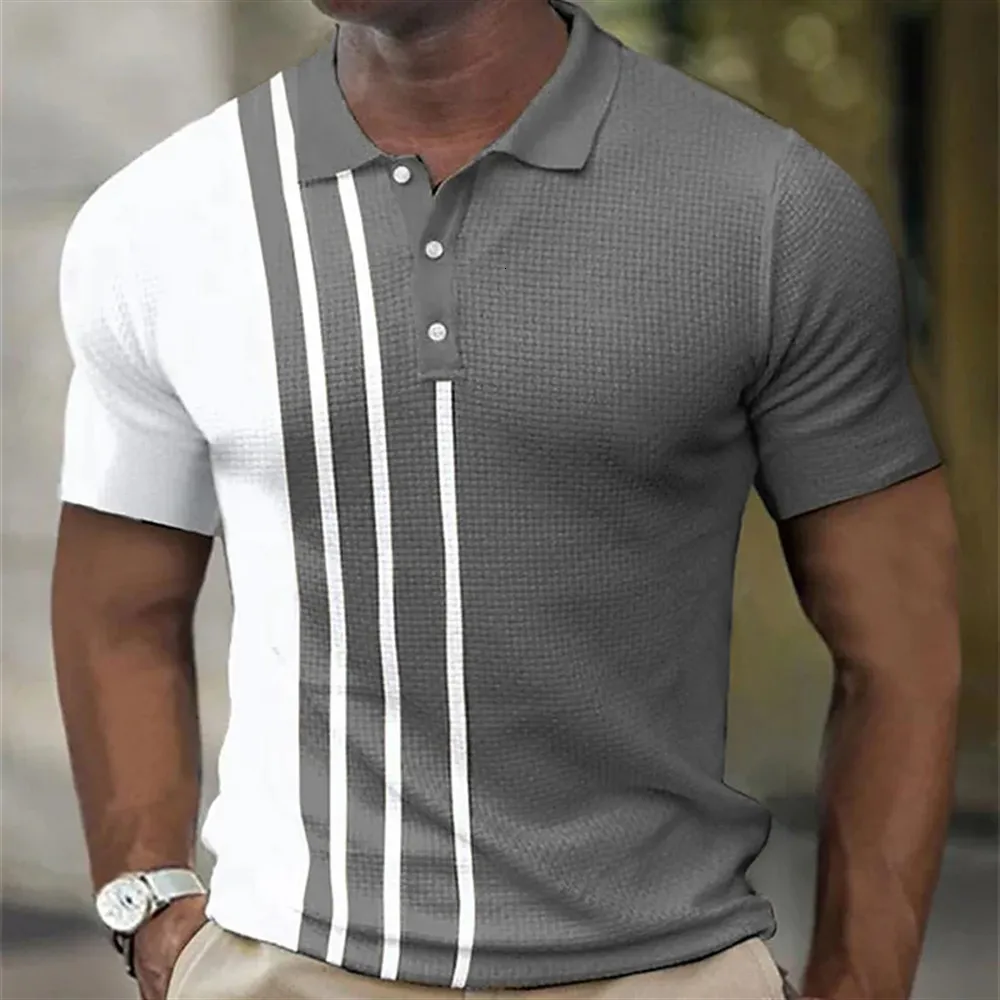 Polos pour hommes de haute qualité Polo pour hommes Stripes T-shirts à manches courtes Casual Business Button Tops Tees Vêtements d'été pour garçons 230524