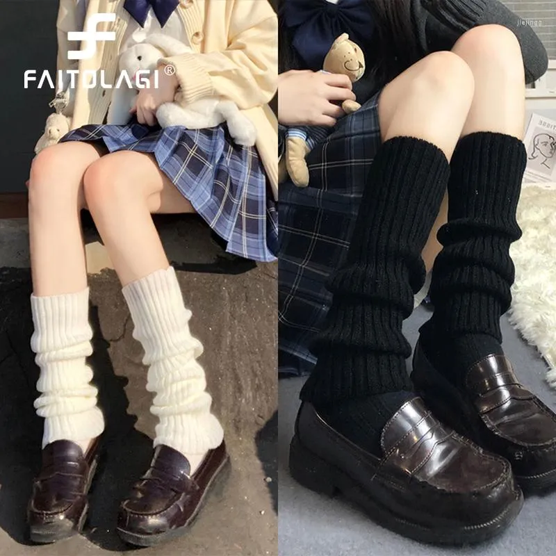 Calzini da donna Lolita giapponese Dolce ragazza Scaldamuscoli Ginocchio lungo Palla di lana Coprigambe in maglia Cosplay Autunno Inverno Punk caldo Y2k