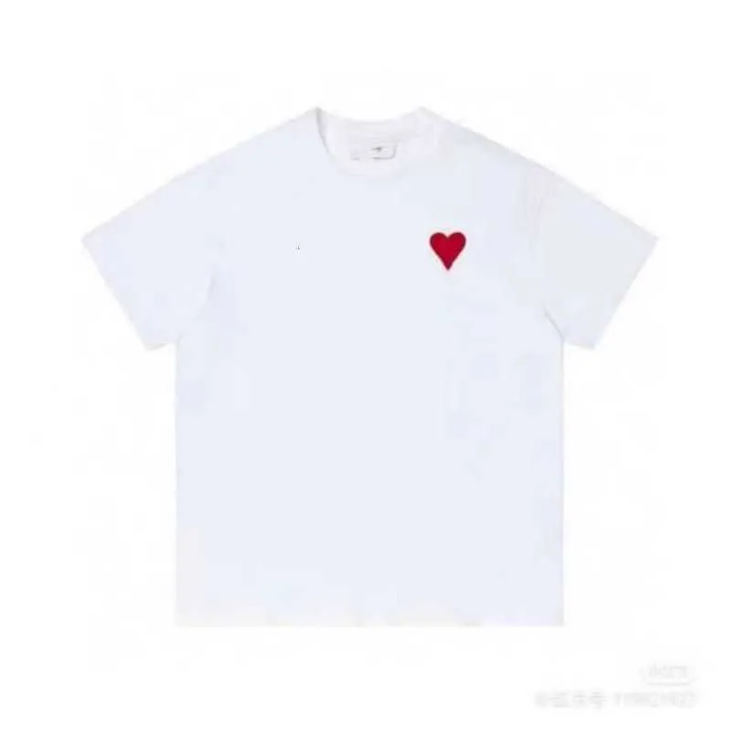 Designer Amis Paris Shirit 2023ss Frühlings-Klassiker-Herz-Volltonfarbe Big Love Rundhals-Kurzarm-T-Shirt für Männer und Frauen Uy7