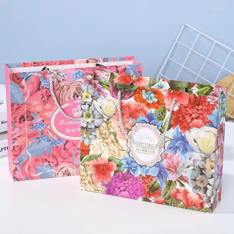 Gift Wrap 2pcs Creative Printing Handbag Fine Cardboard Drawer-Type Box Wedding Birthday Party Hand