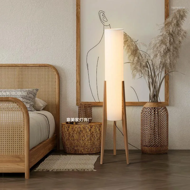 Isla Touch fashionable Table Lamp Blush Woodie