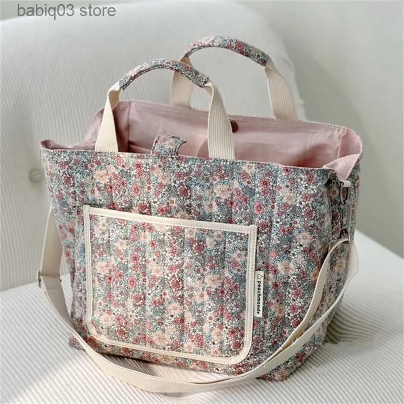 Sacs à couches Corée imprimé floral mère et bébé sac à couches organisateur grande capacité portable maman sac maternité femmes épaule Messenger sac T230526