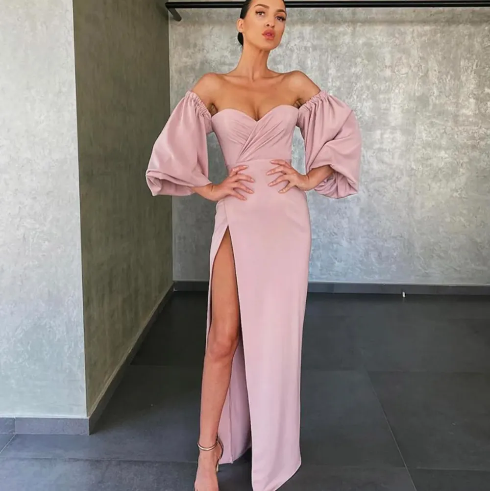 fitted lace wedding dress Coraline Pink Long Sleeve Maxi Dress - US 16