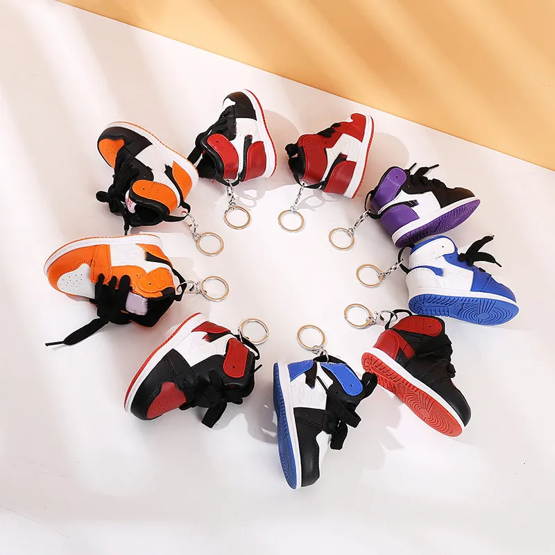 Designer shoe key chain enlarged version simulation sneaker keychain creative leather shoe model keychain car interior pendant backpack decorative boy gift