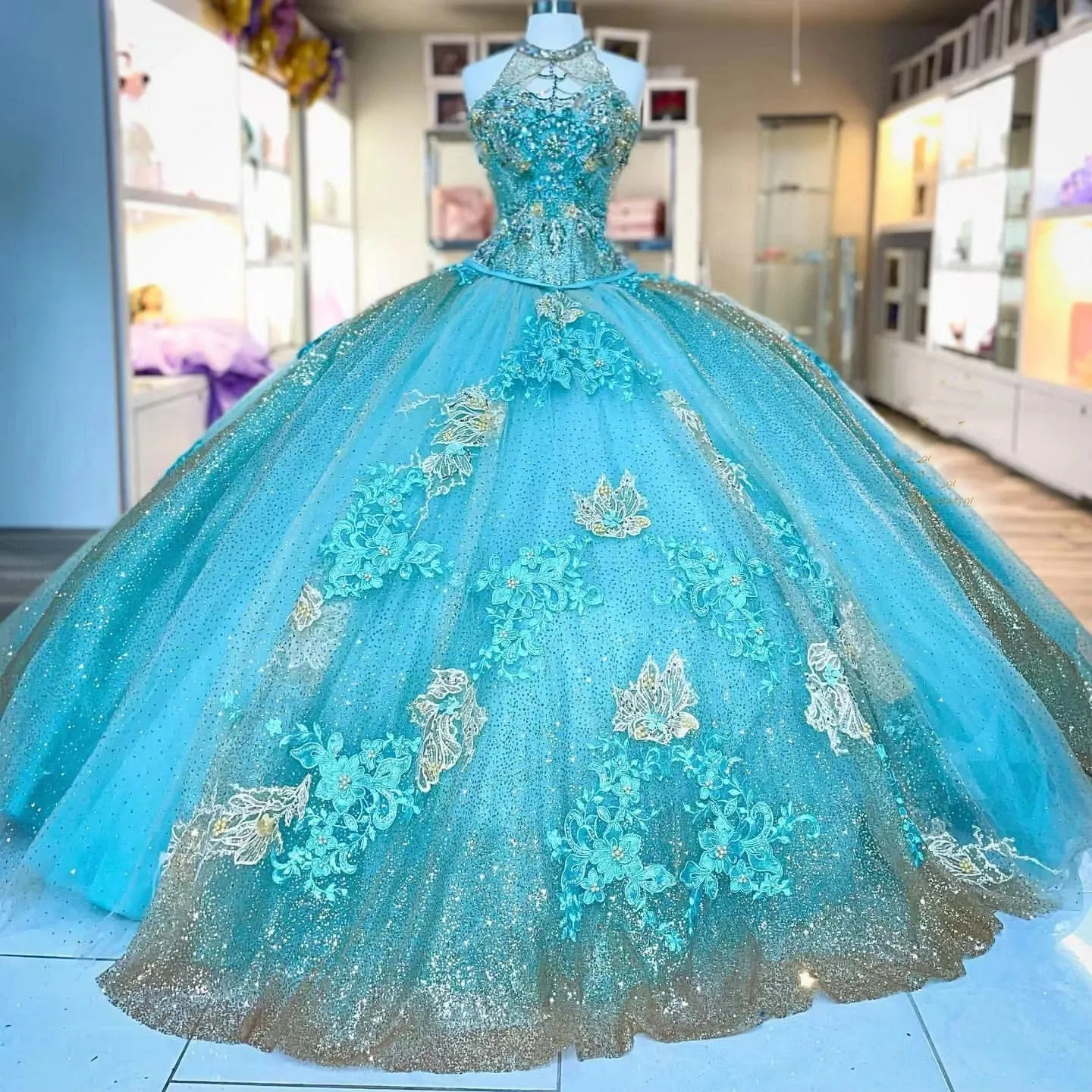 Quinceanera klänningar bollklänningar pärlor kristall illusion glittrande spets födelsedag prom klänning söt flickor fest