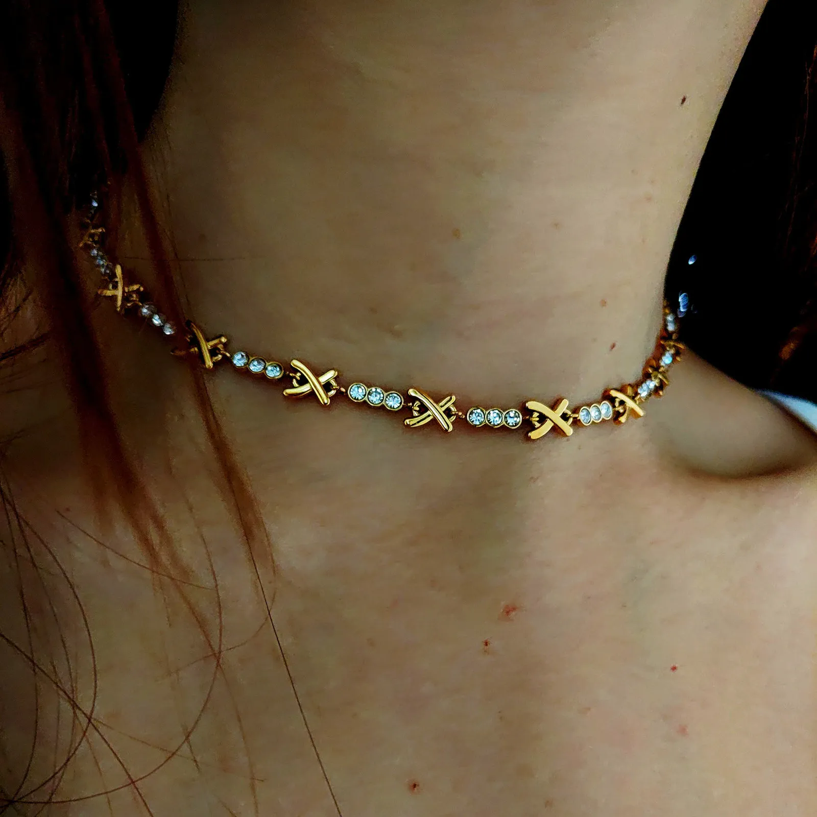X choker chain shop