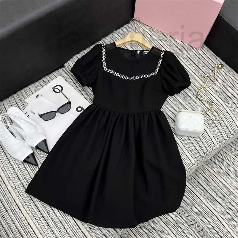 Basic Casual Dresses Designer 23 Zomer Nieuwe zware industrie Nagelboor Kraag Splice Organza Bubble Mouwen Wrapped Taille Puffy Dress K0S9