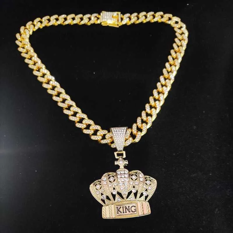 Män kvinnor hiphop krona hänge halsband med 13 mm kubansk kedja hiphop is ut bling halsband mode smycken gåvor
