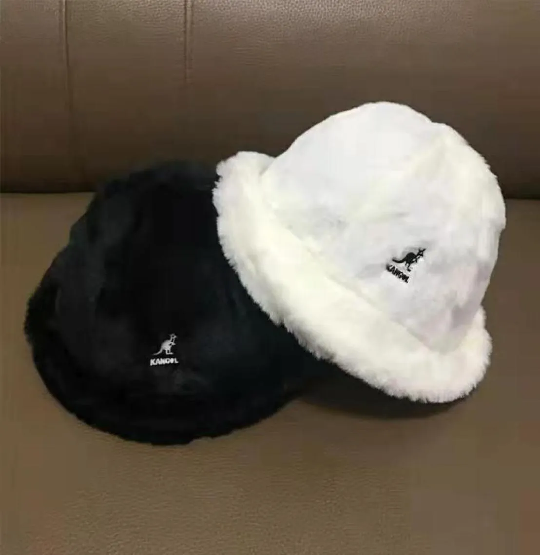 Stingy Brim Hats Top Fashion New Kangol Kangaroo Rabbit Basin Embroidered Warm White Fur Fisherman Hat Women Gift27633535516818