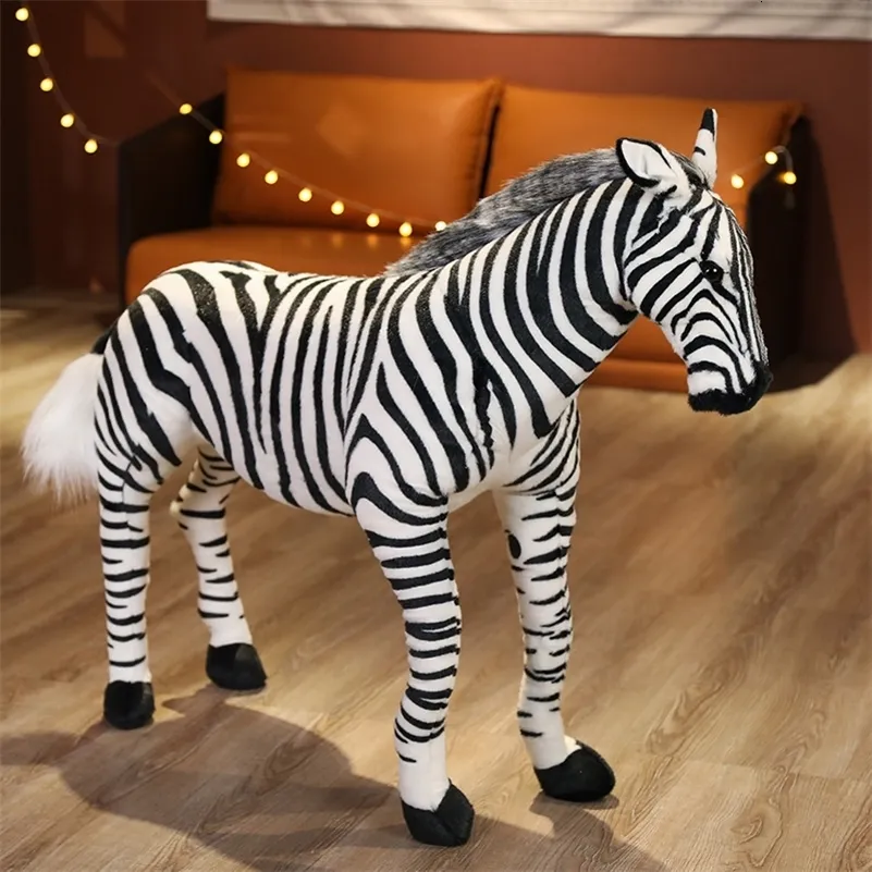 Pluszowe lalki Zebra Plush Animal Conting Miękki gigantyczny nadziewany konia Realistyczne Hukelma Soce Horse Lusama Plushie Toy Doll Diving Dift 230525